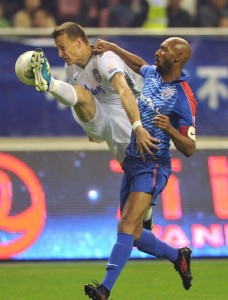 Goian was part of the Tianjin Teda side to thwart Anelka's start to his managerial career