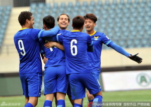 On Top: Dalian Aerbin top the early table