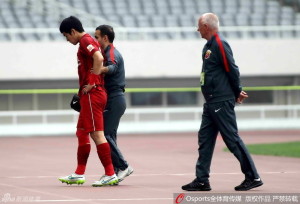 Korean international, Kim Joo-Young was forced off against Chongqing, leaving coach Sven-Göran Eriksson with yet more defensive issues to contend with.