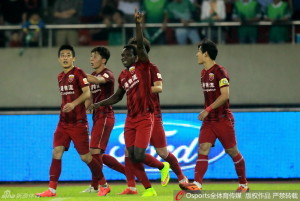 Jean Evrard Kouassi rescued a point for SIPG with a late equaliser in Hangzhou, keeping his side top of the table going into this week's derby