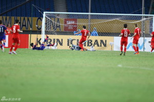 Yuki Muto scores Japan's equaliser