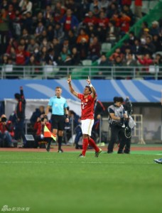 Paulinho celebrates his late winner