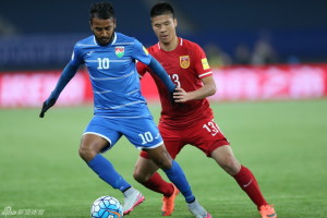 Zhao Mingjian didn't convince defensively on his international debut